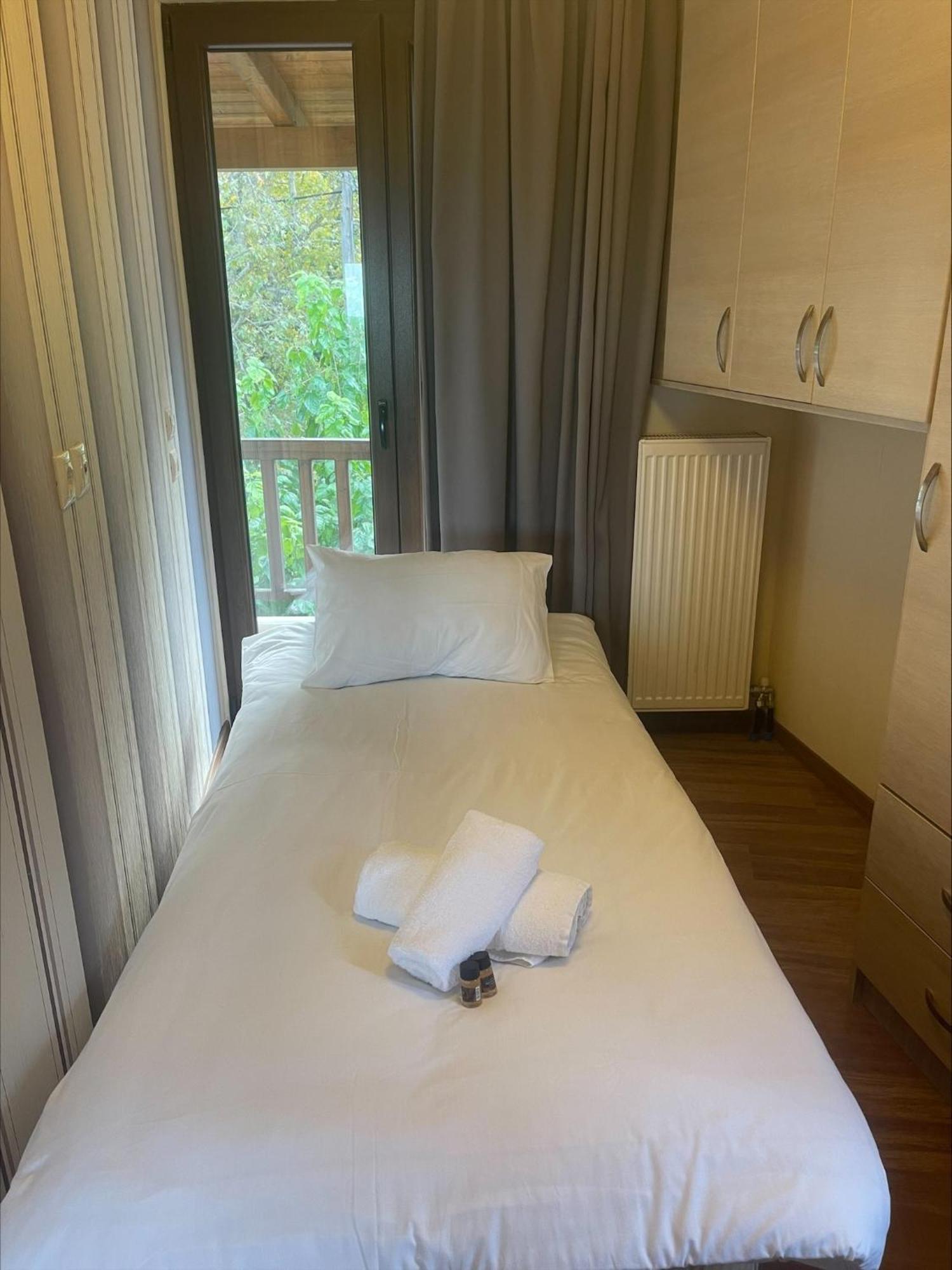 7Hills By Life Houses Eptálofos Room photo